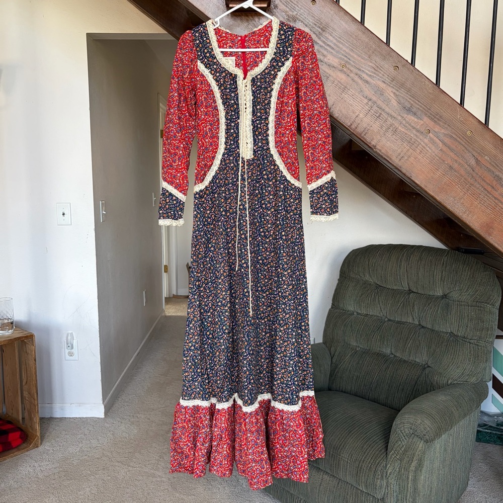 Gunne Sax 1970s Calico Prairie Vintage Western Dress